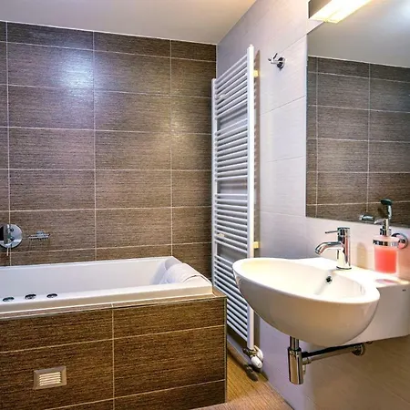 Lidovy Dum Hotel Bzenec